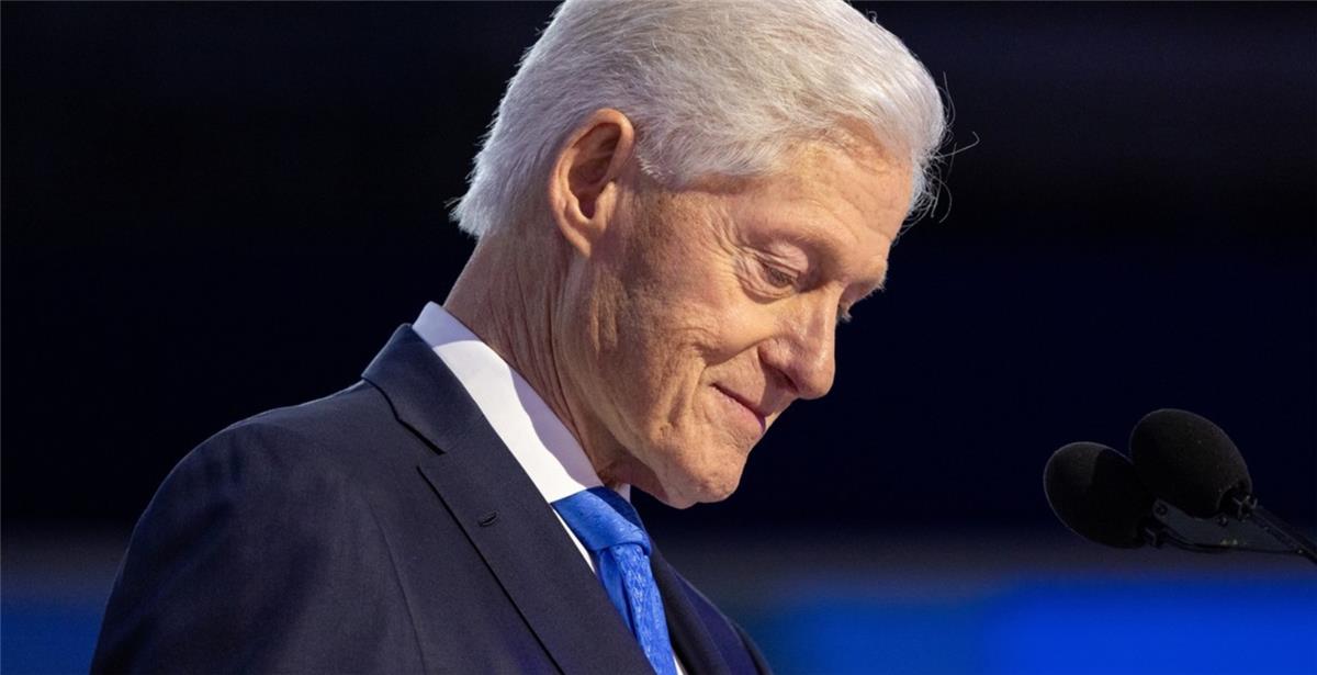 Proibido, mas calado: como a política 'Não pergunte, não diga' de Clinton afetou o militar LGBTQ