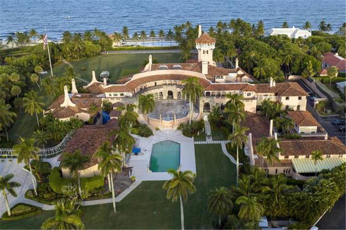 Elon Musk é acusado de morar no Mar-a-Lago após as eleições: aluguel pode chegar a US$ 2 mil por noite